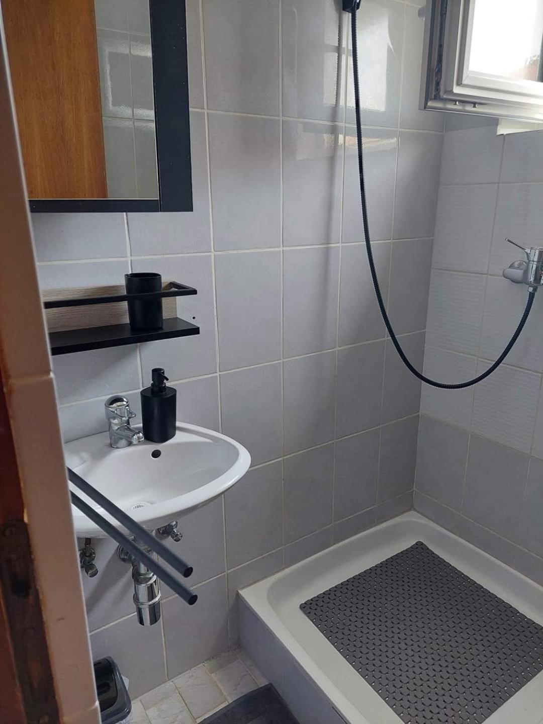 Apartmani Suhi Brod Медулин Екстериор снимка